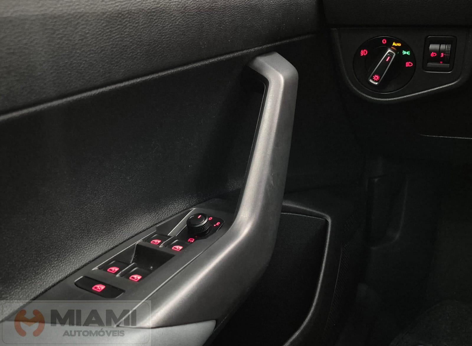 Foto número 591102 do veiculo