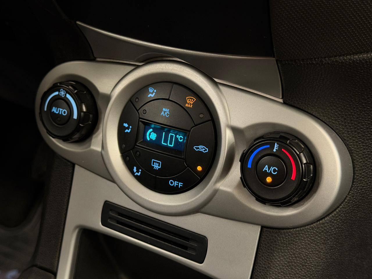 Foto número 567804 do veiculo