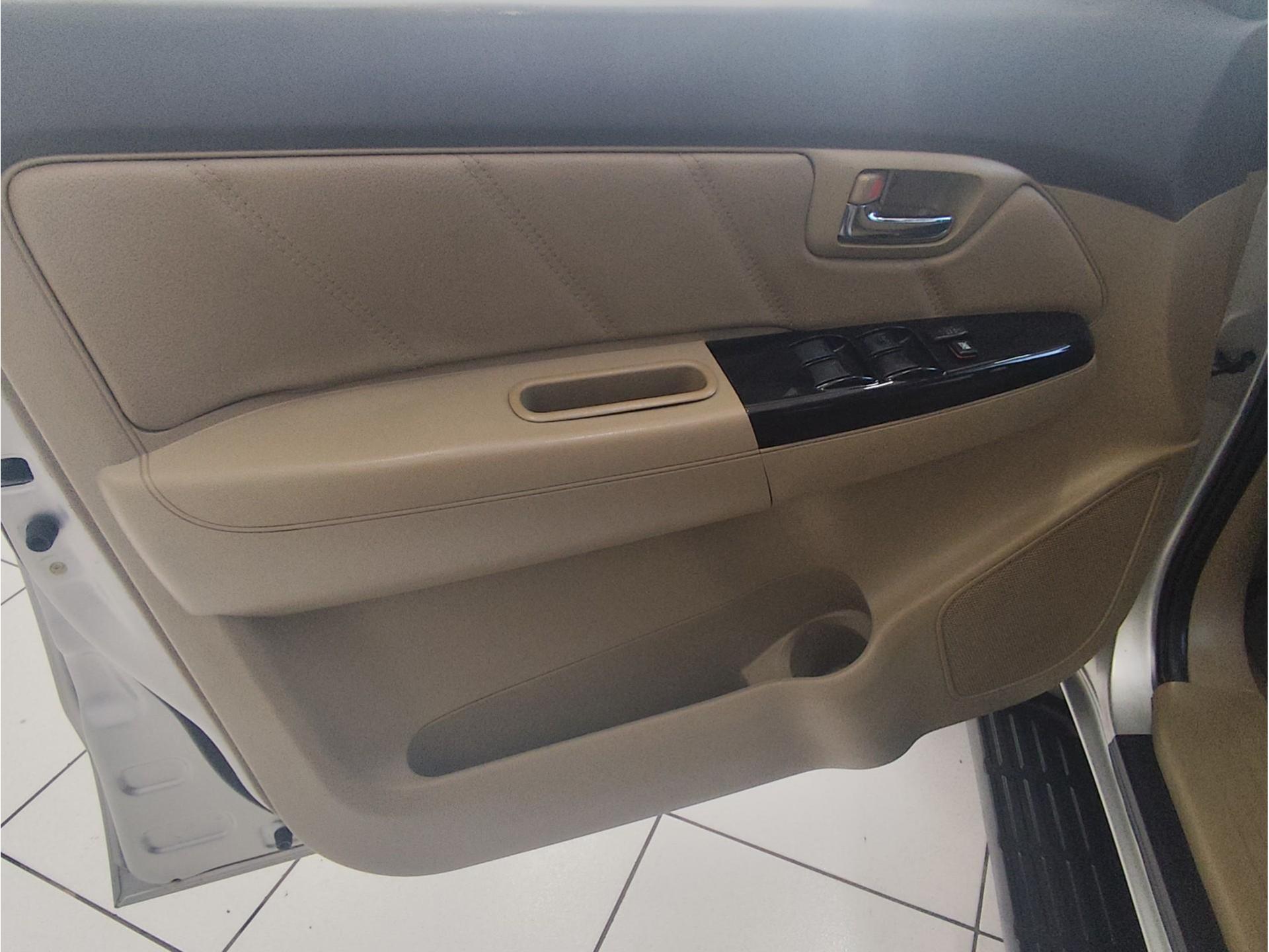 Foto número 566714 do veiculo