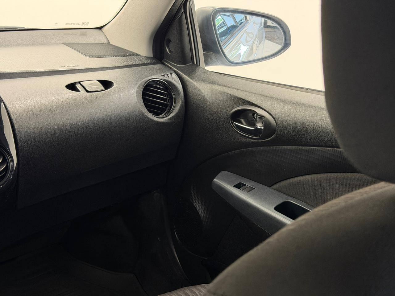 Foto número 559349 do veiculo