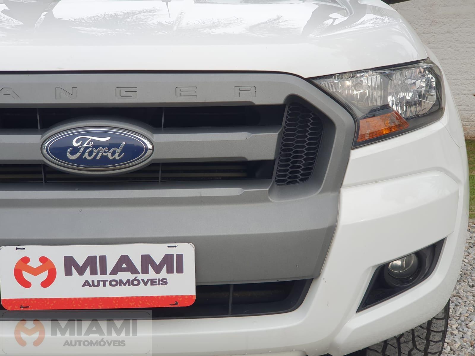 Foto número 588020 do veiculo