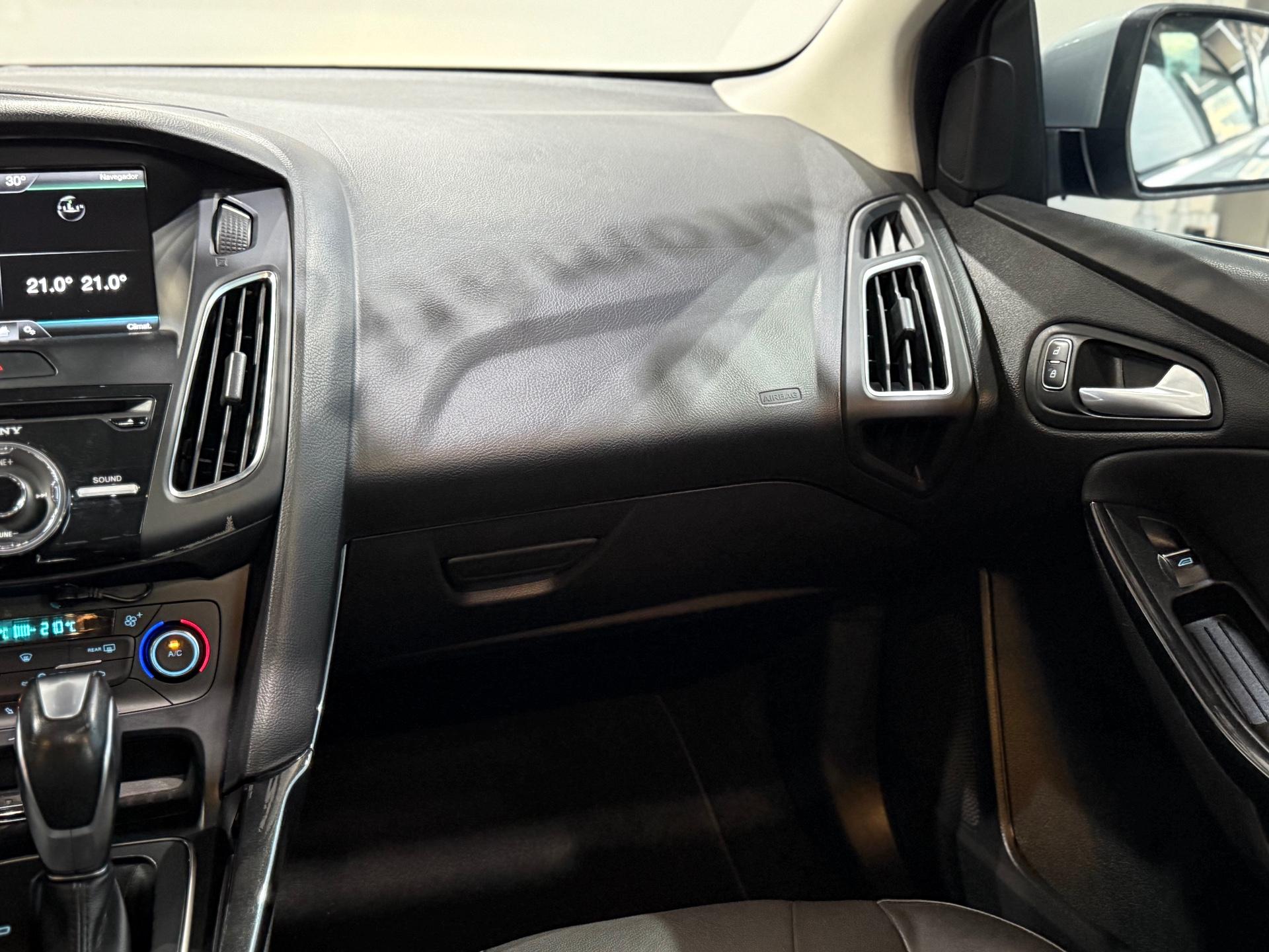 Foto número 591043 do veiculo