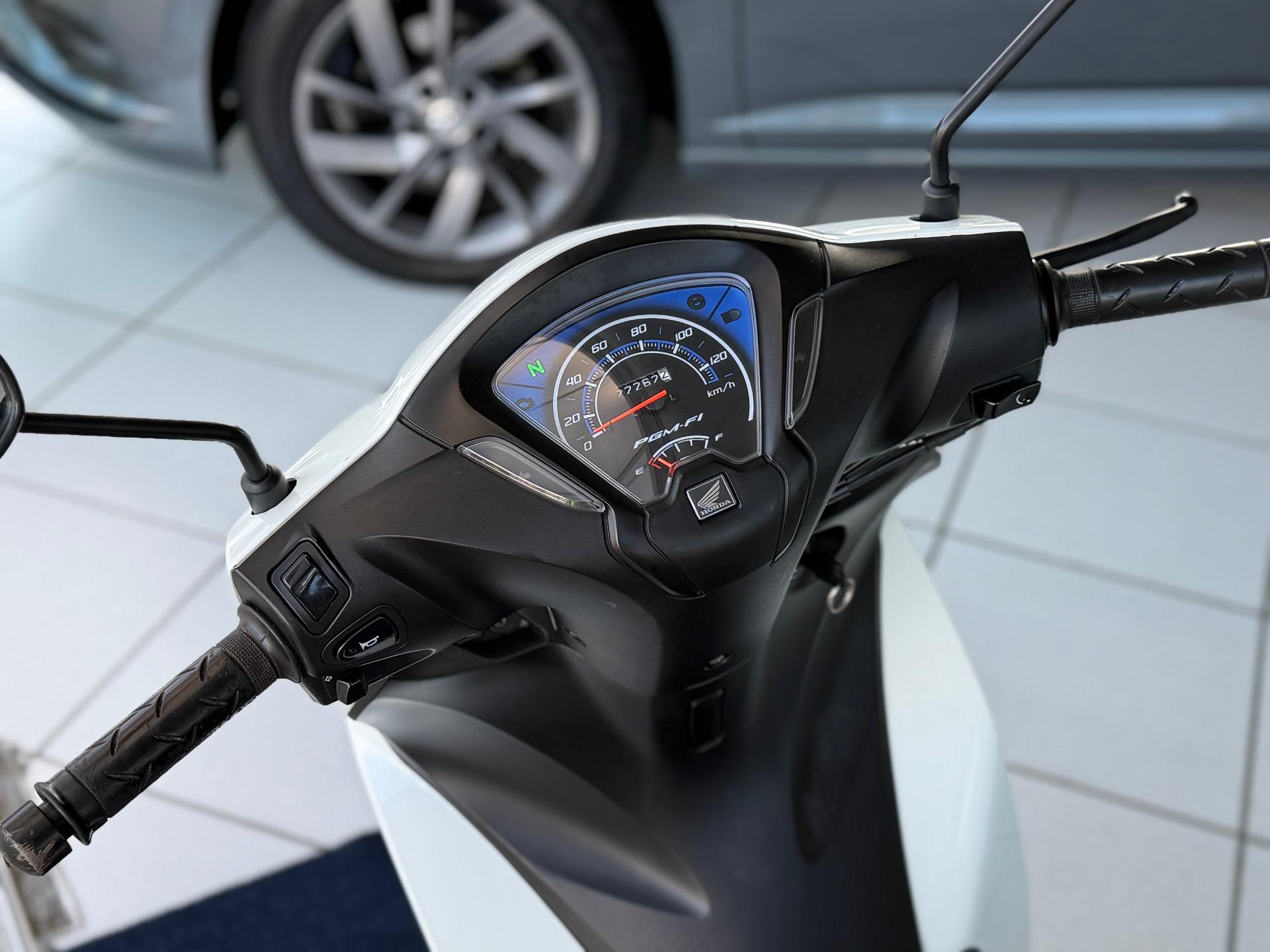 Foto número 557009 do veiculo