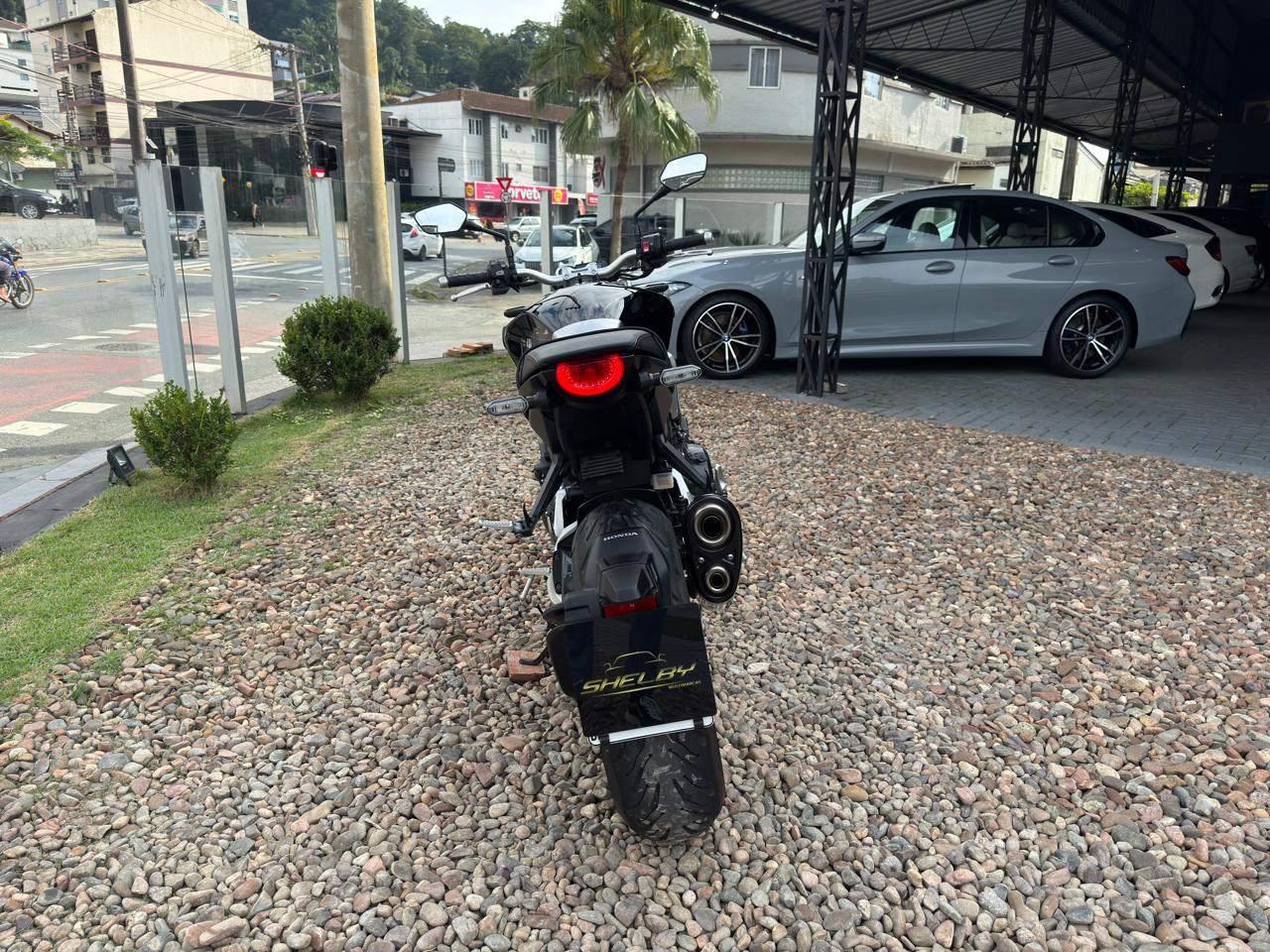 Foto número 586624 do veiculo