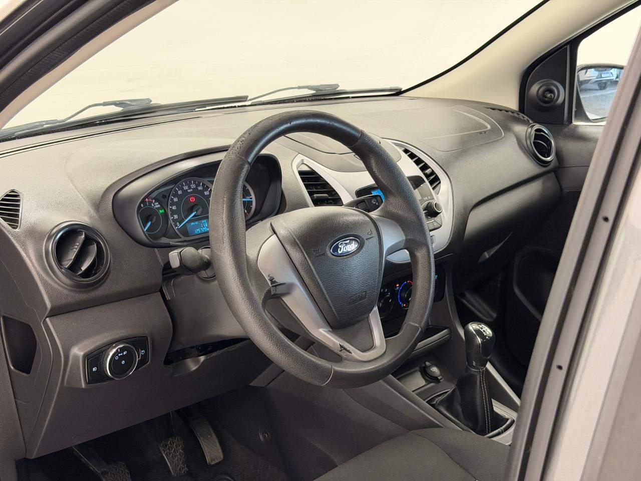 Foto número 568217 do veiculo