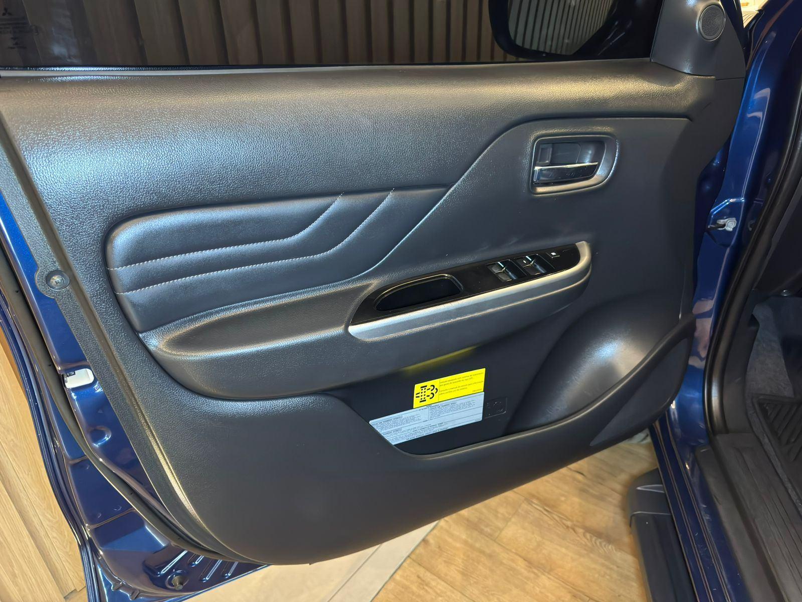 Foto número 547396 do veiculo