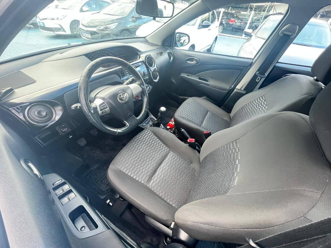 Foto número 551761 do veiculo