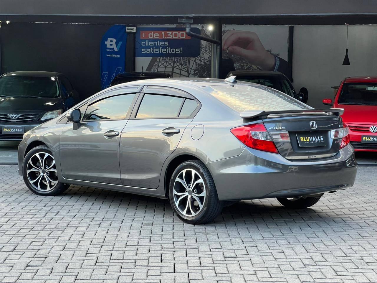 Foto número 585665 do veiculo