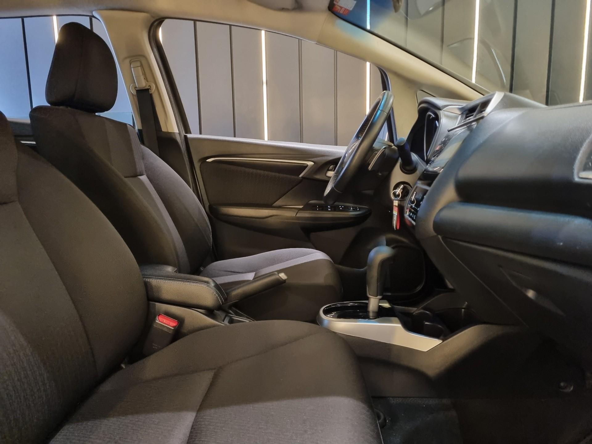 Foto número 565702 do veiculo