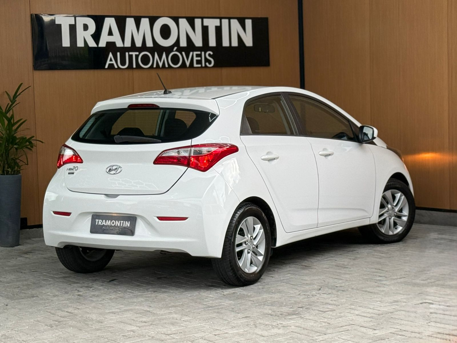 Foto número 633184 do veiculo