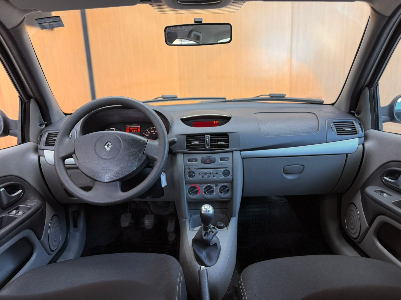 Foto número 630845 do veiculo