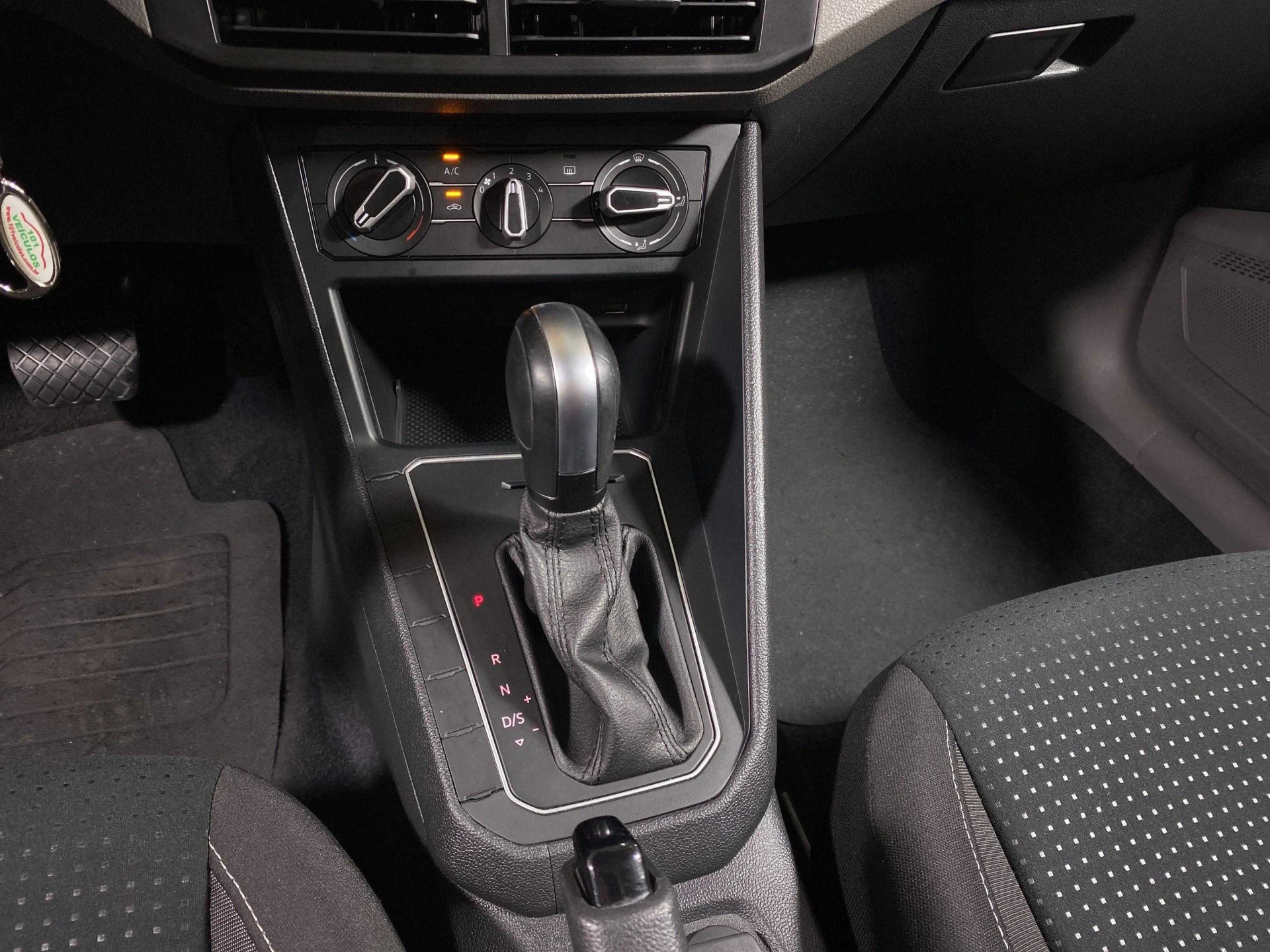 Foto número 612152 do veiculo