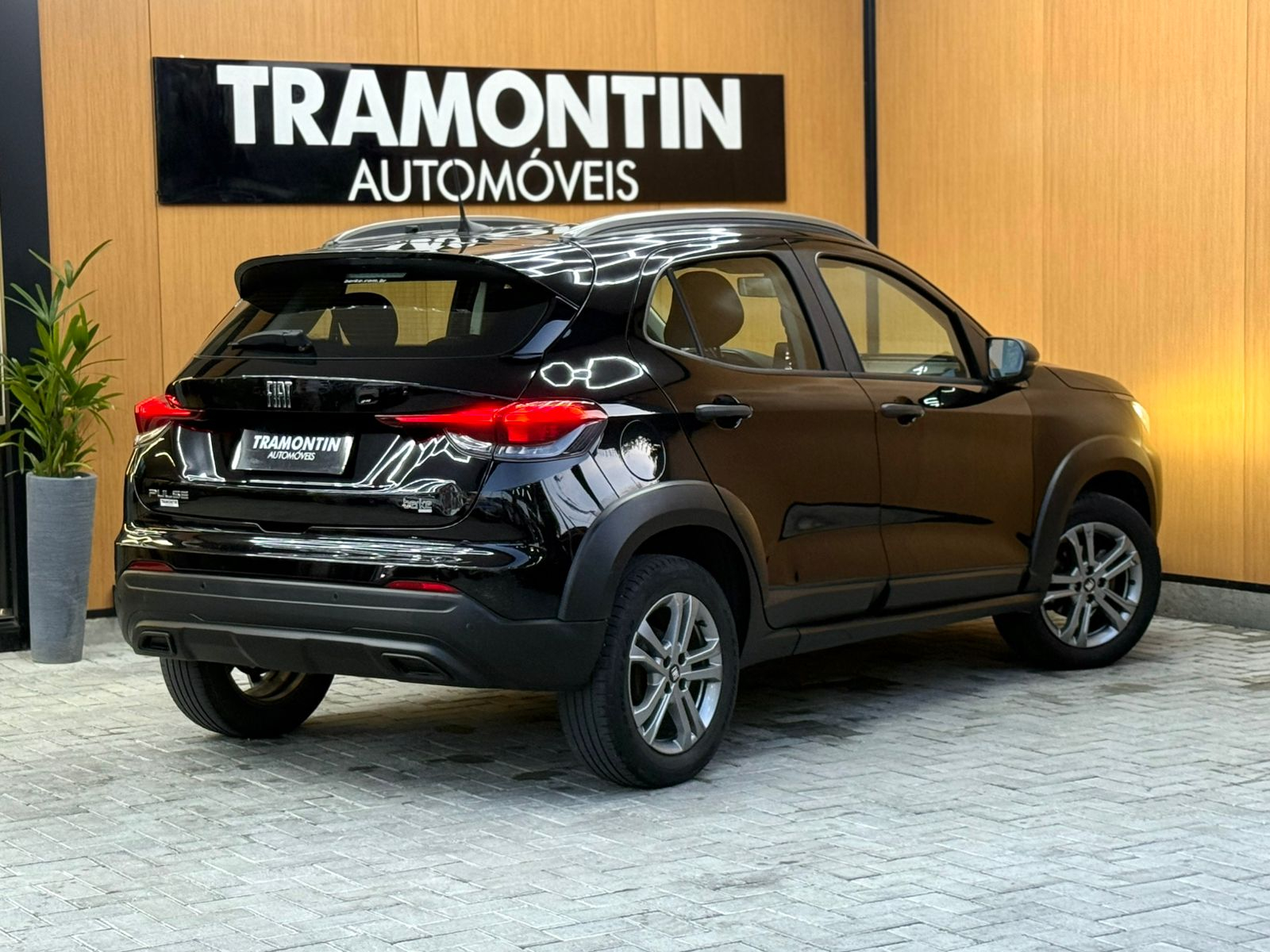 Foto número 628252 do veiculo