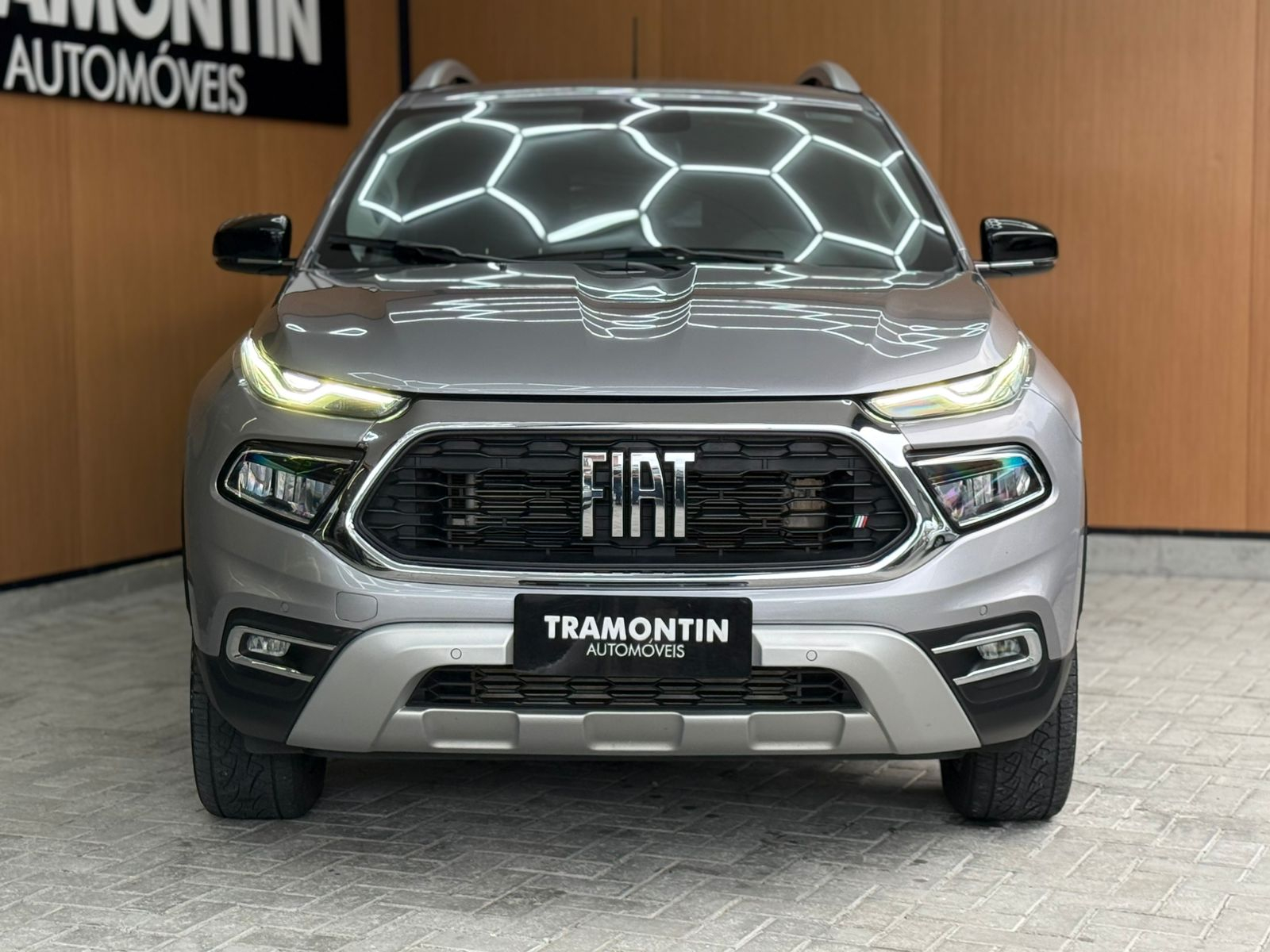 Foto número 599409 do veiculo