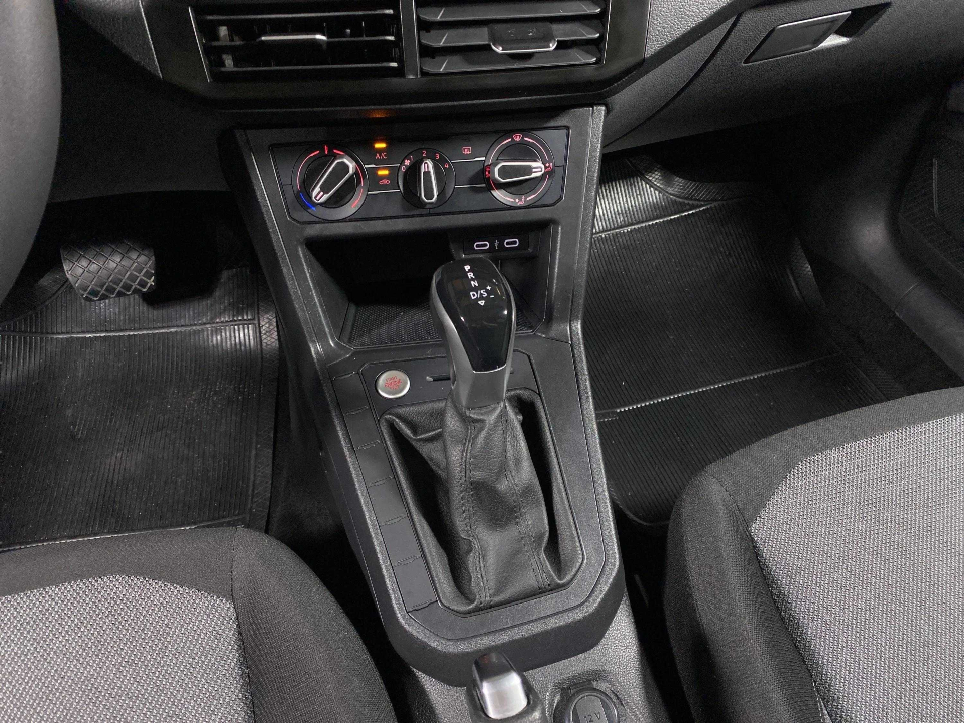 Foto número 613113 do veiculo