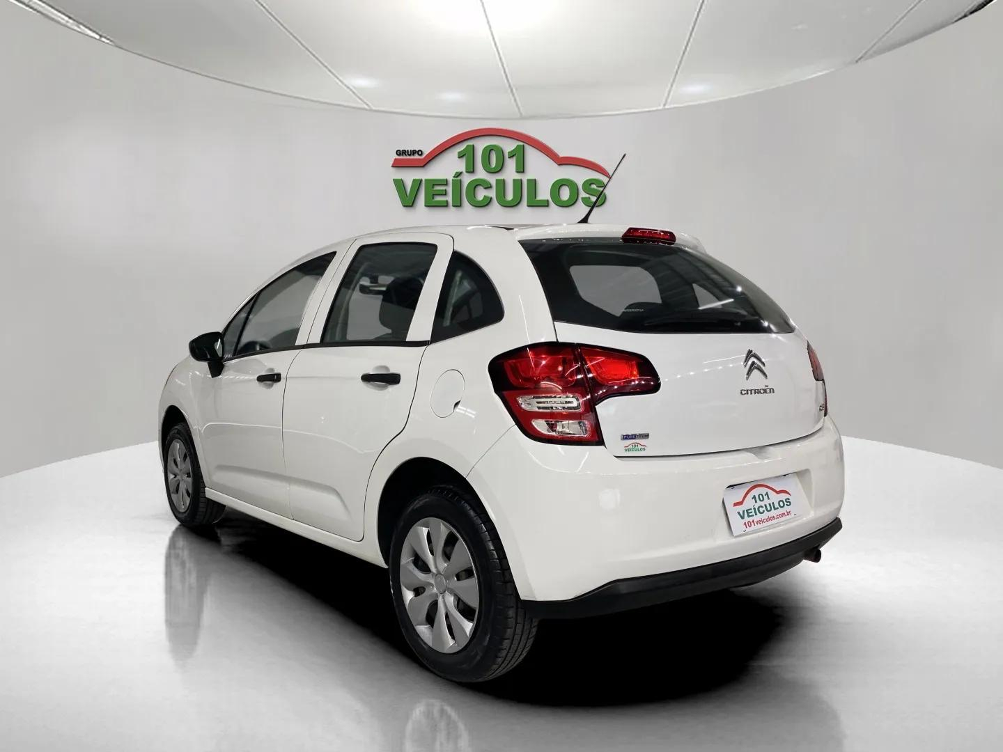 Foto número 612320 do veiculo