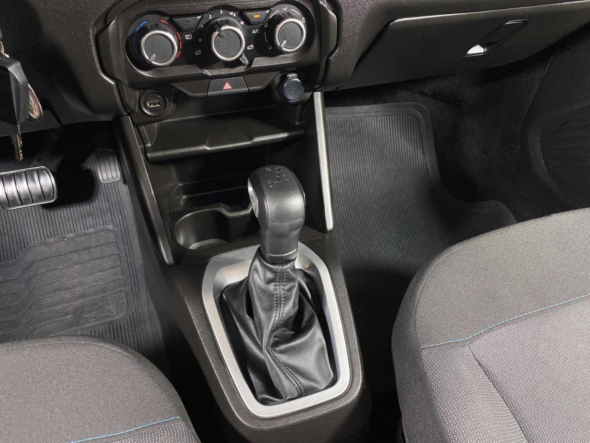 Foto número 612897 do veiculo