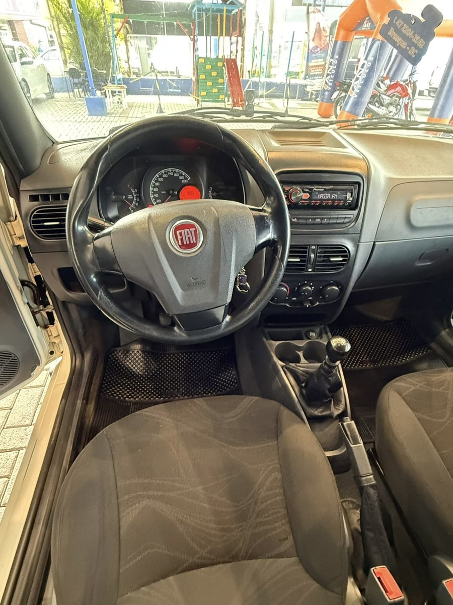 Foto número 619321 do veiculo