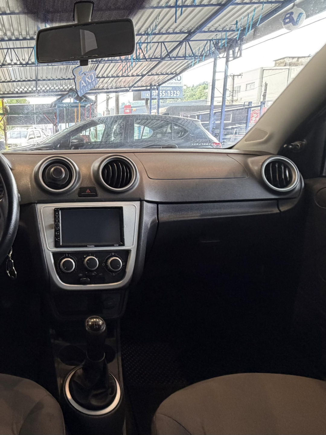 Foto número 625316 do veiculo