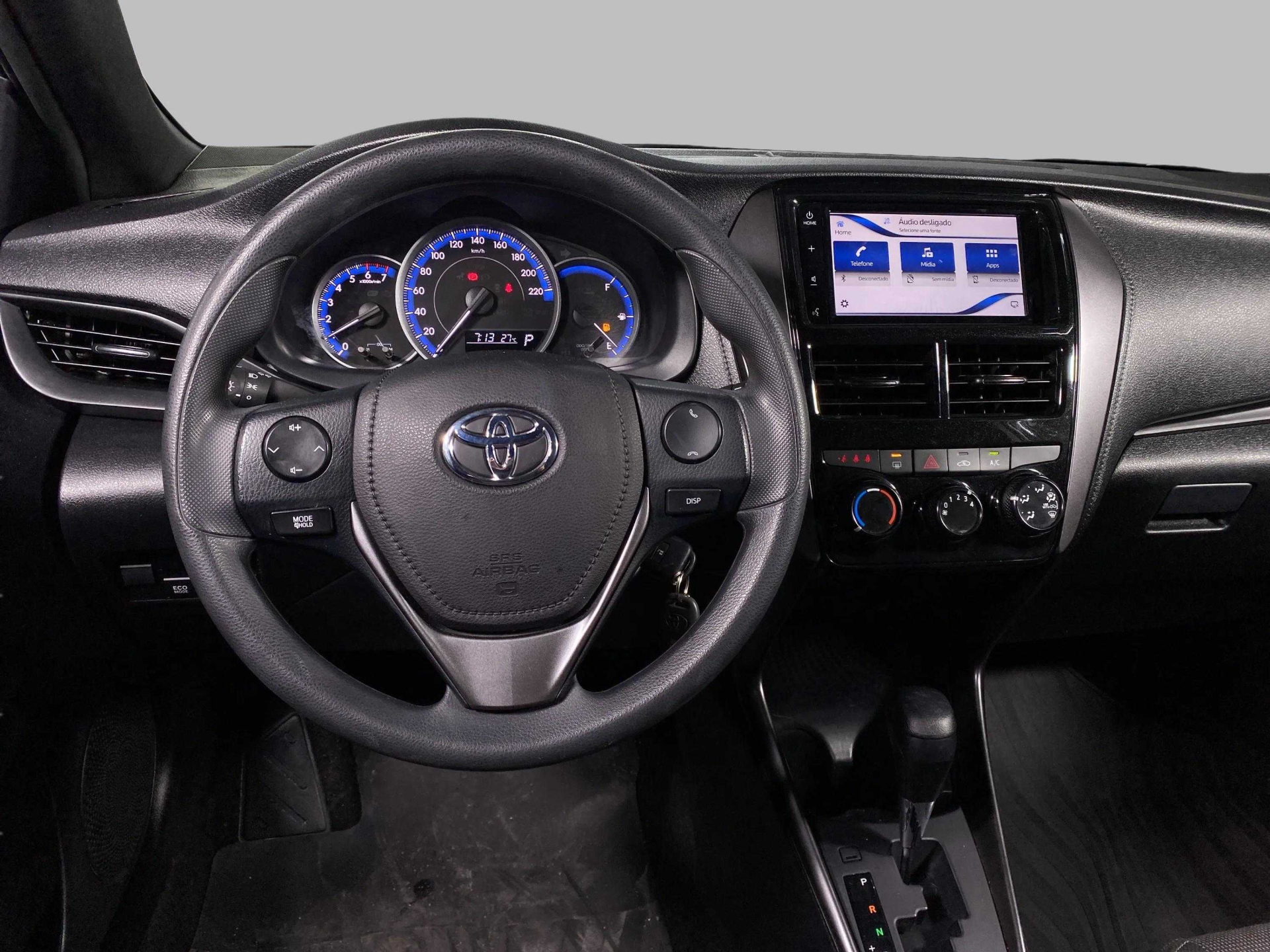 Foto número 613310 do veiculo