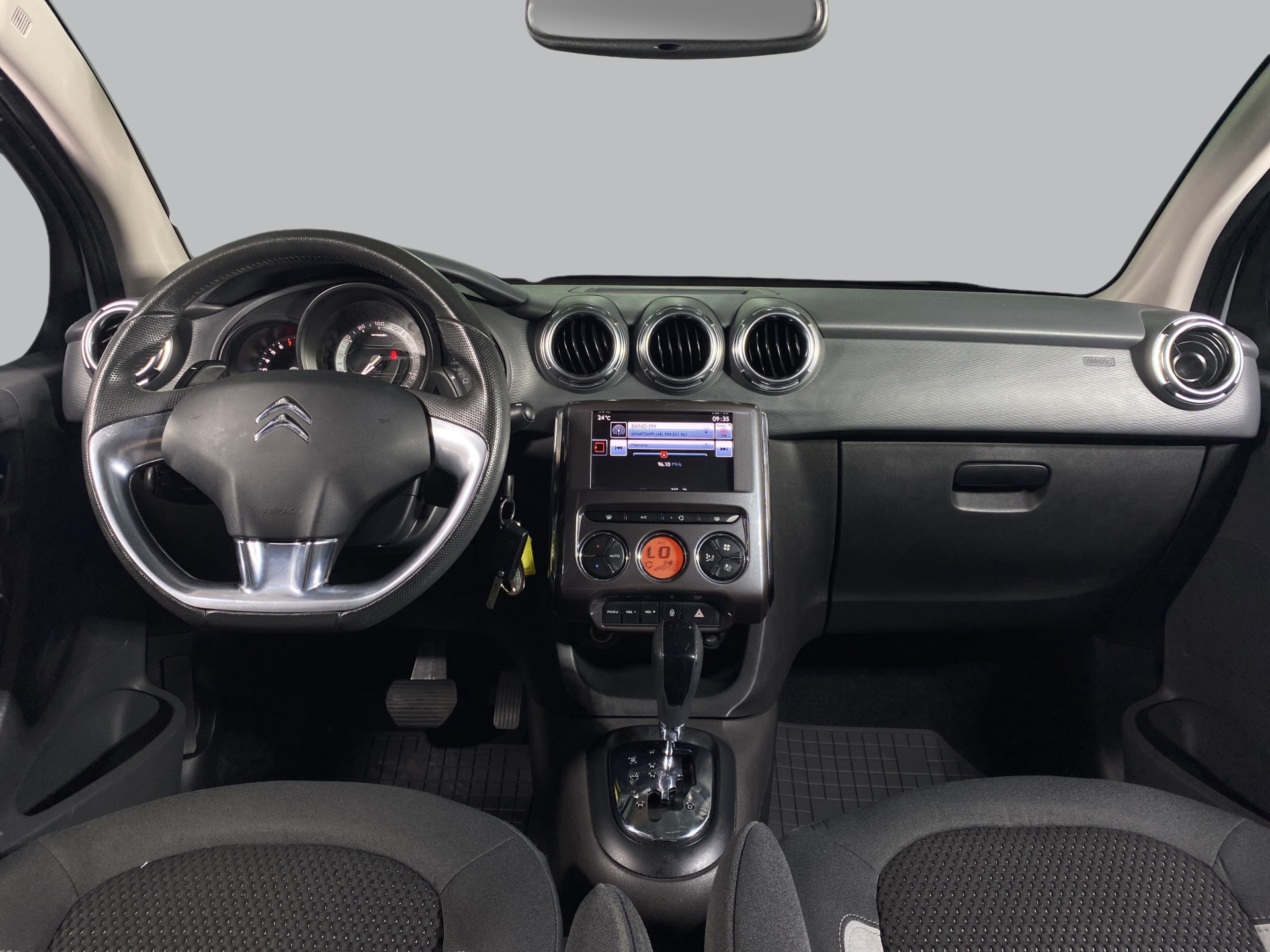 Foto número 612232 do veiculo