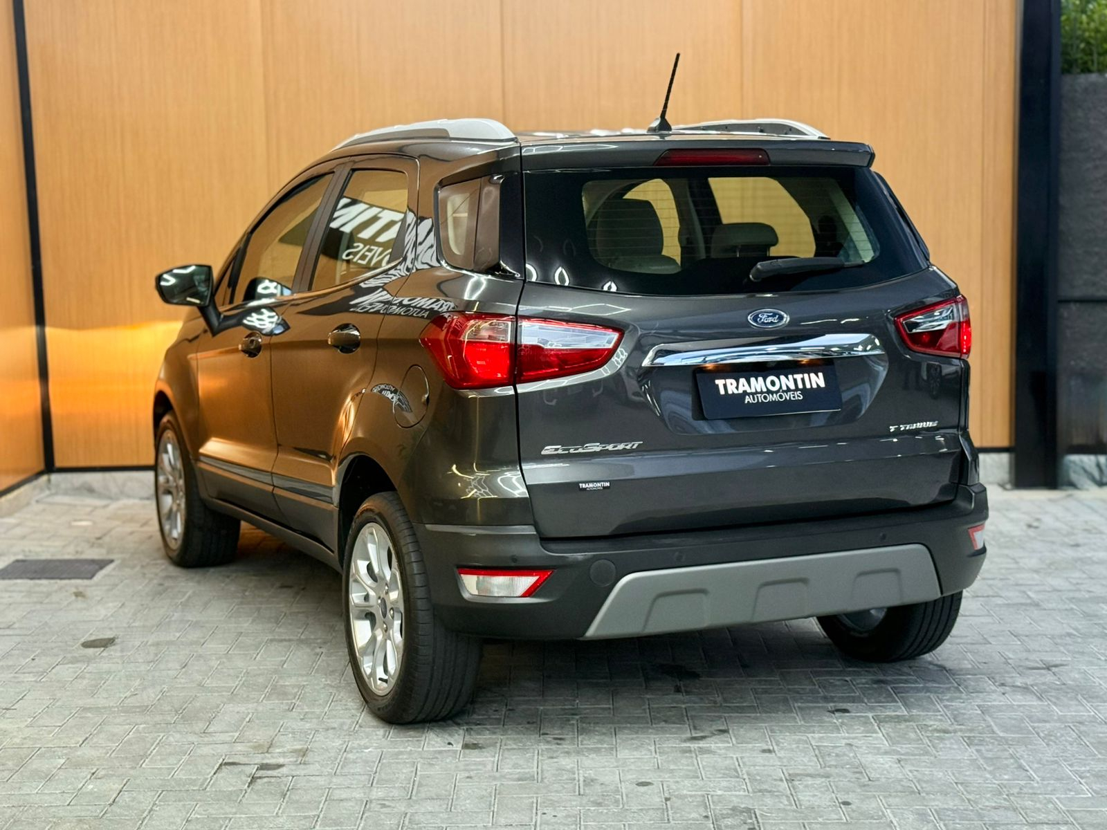 Foto número 622569 do veiculo