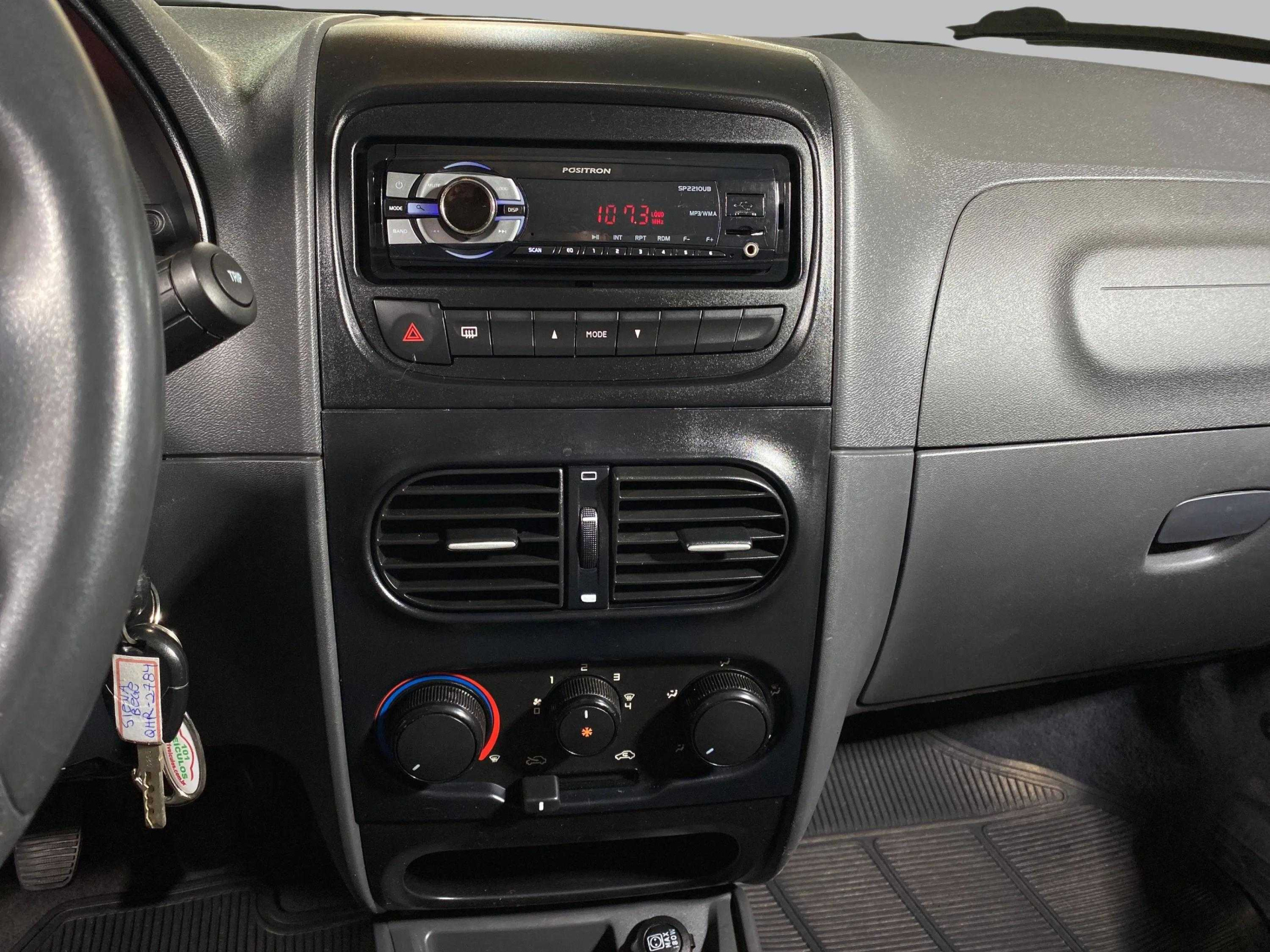 Foto número 614810 do veiculo