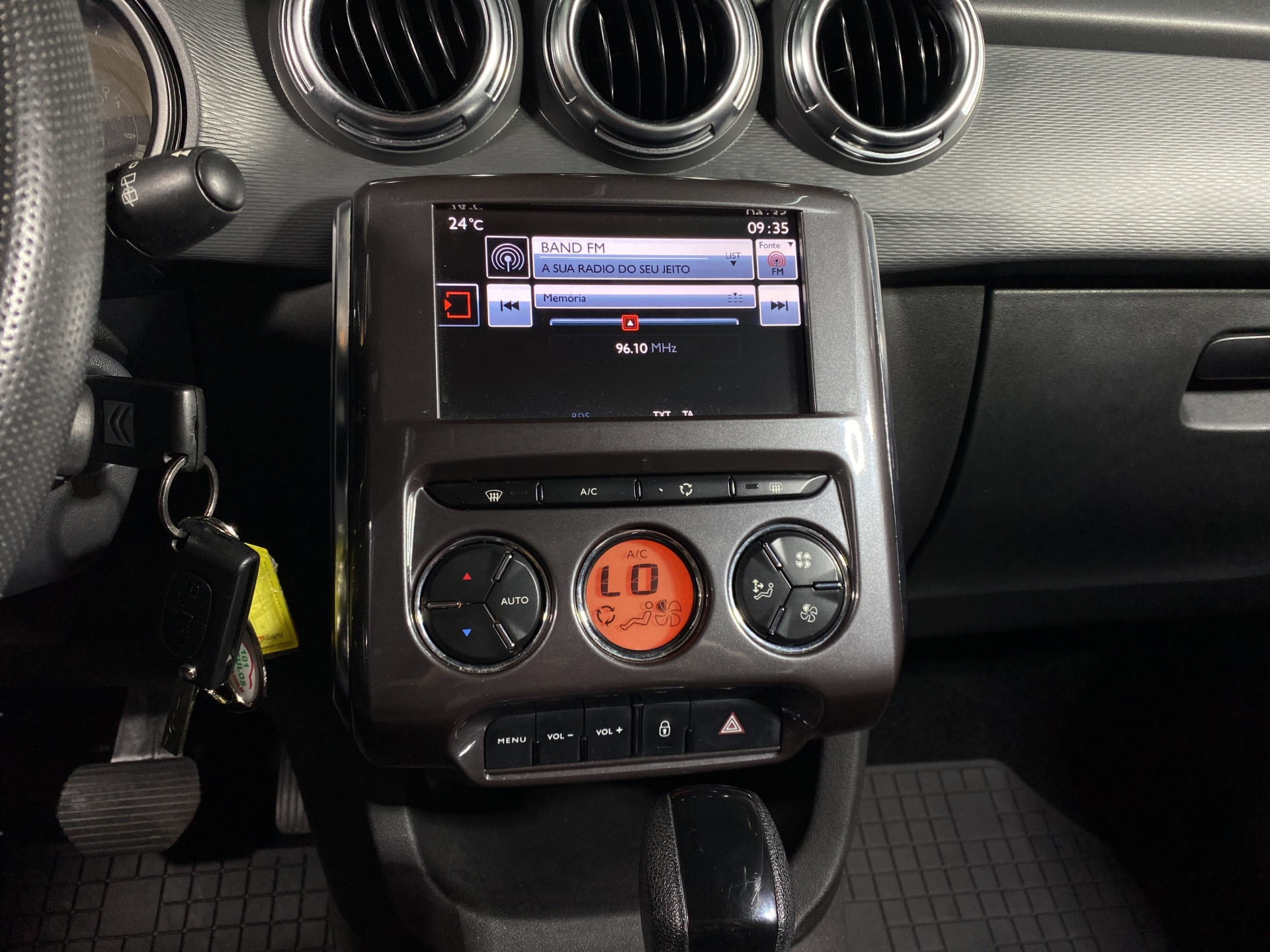 Foto número 612237 do veiculo