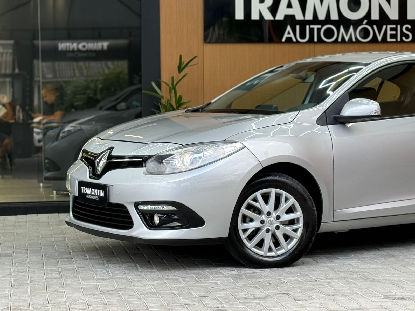 Foto número 609642 do veiculo