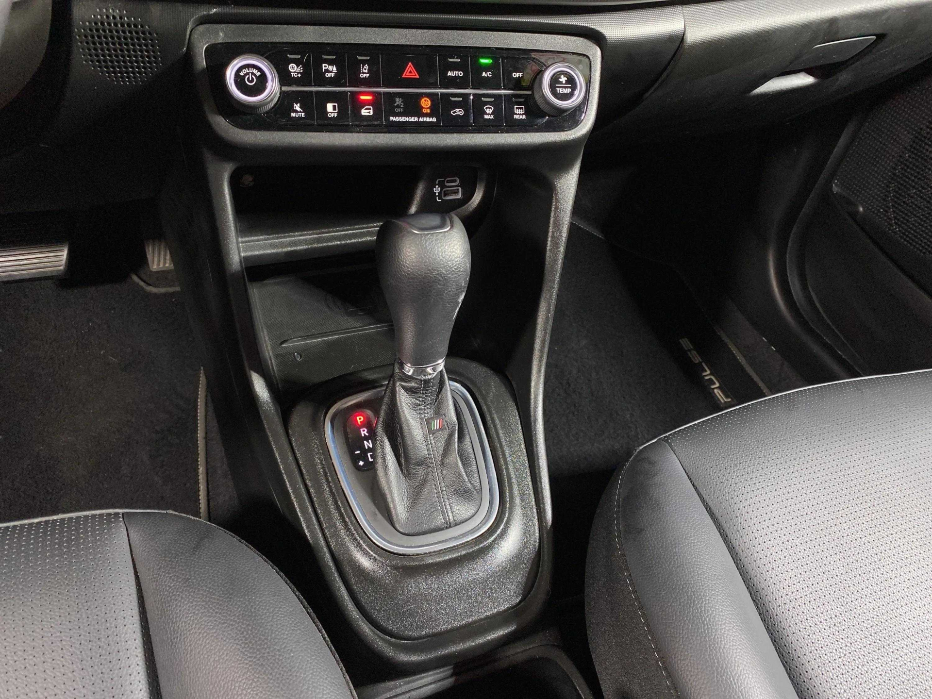 Foto número 614875 do veiculo