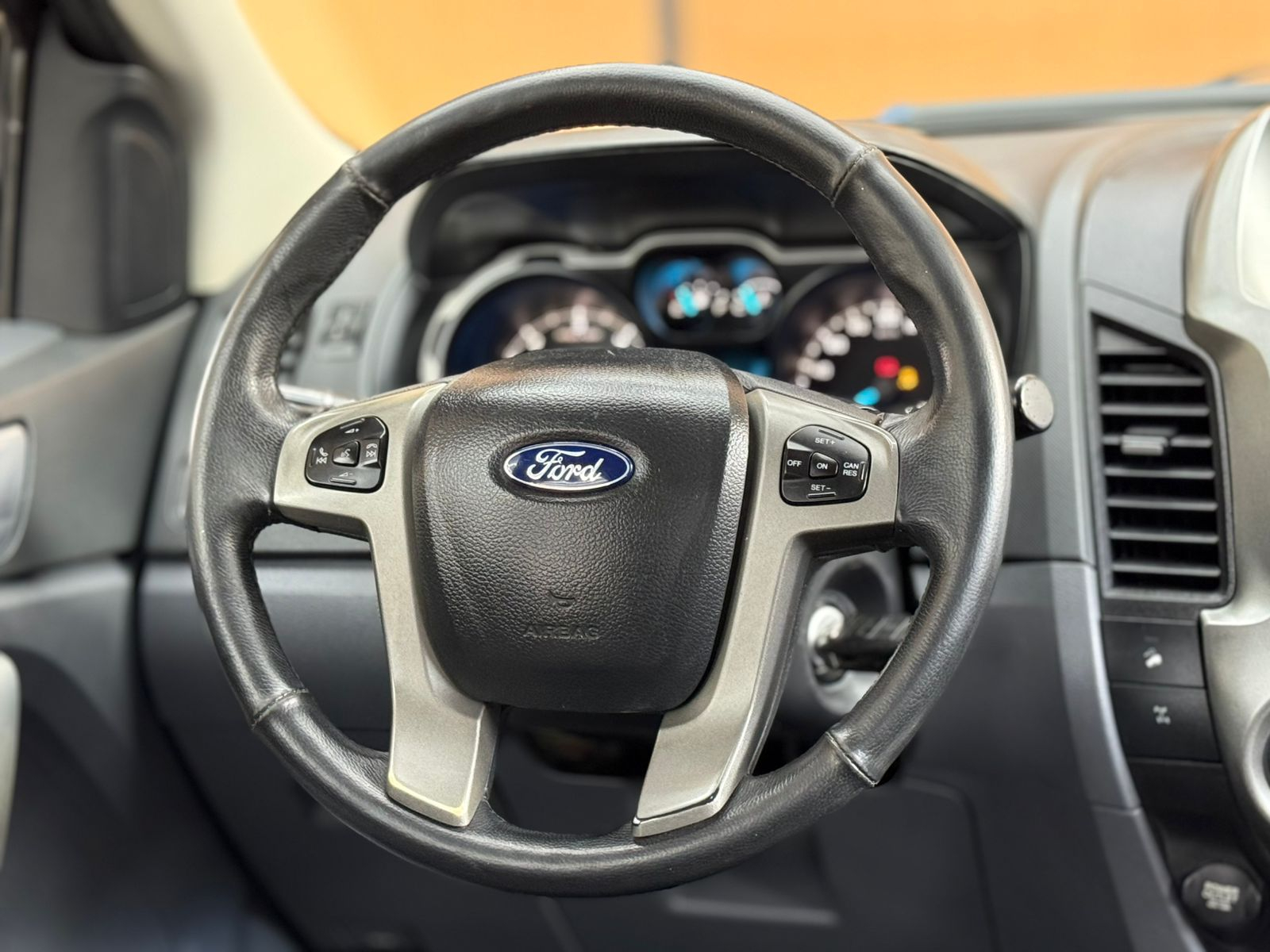 Foto número 609604 do veiculo