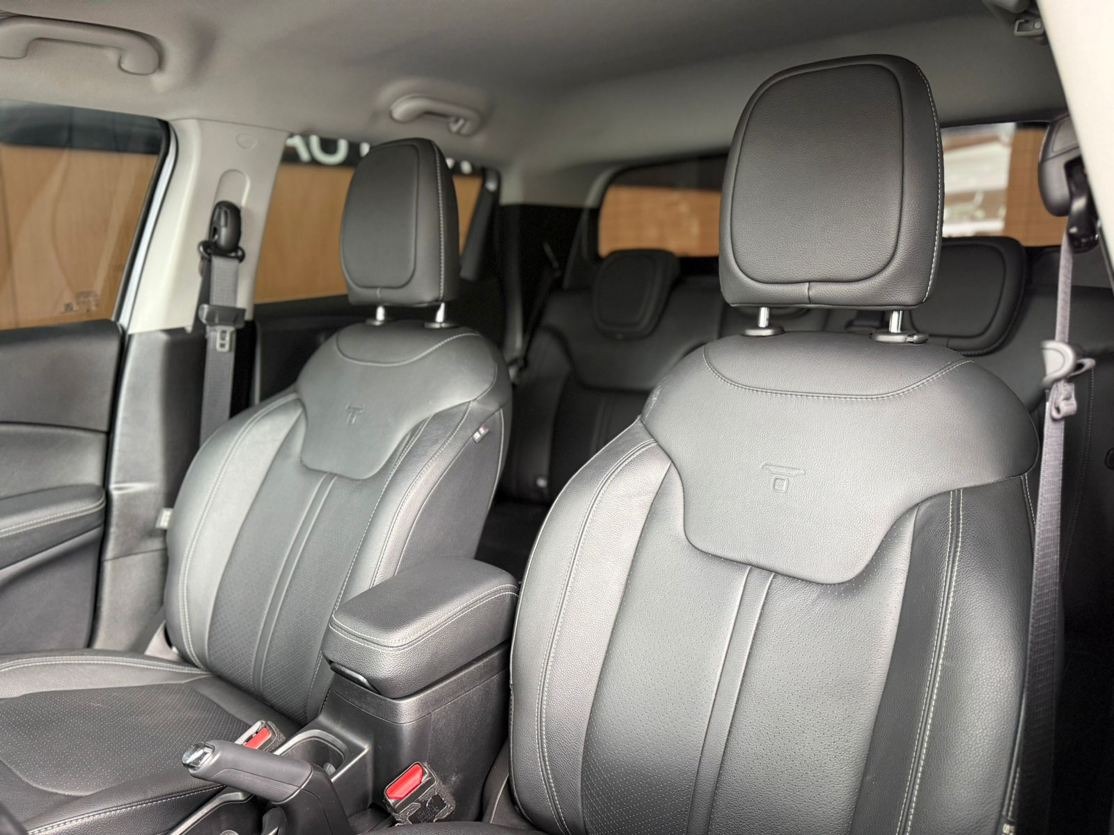 Foto número 599418 do veiculo