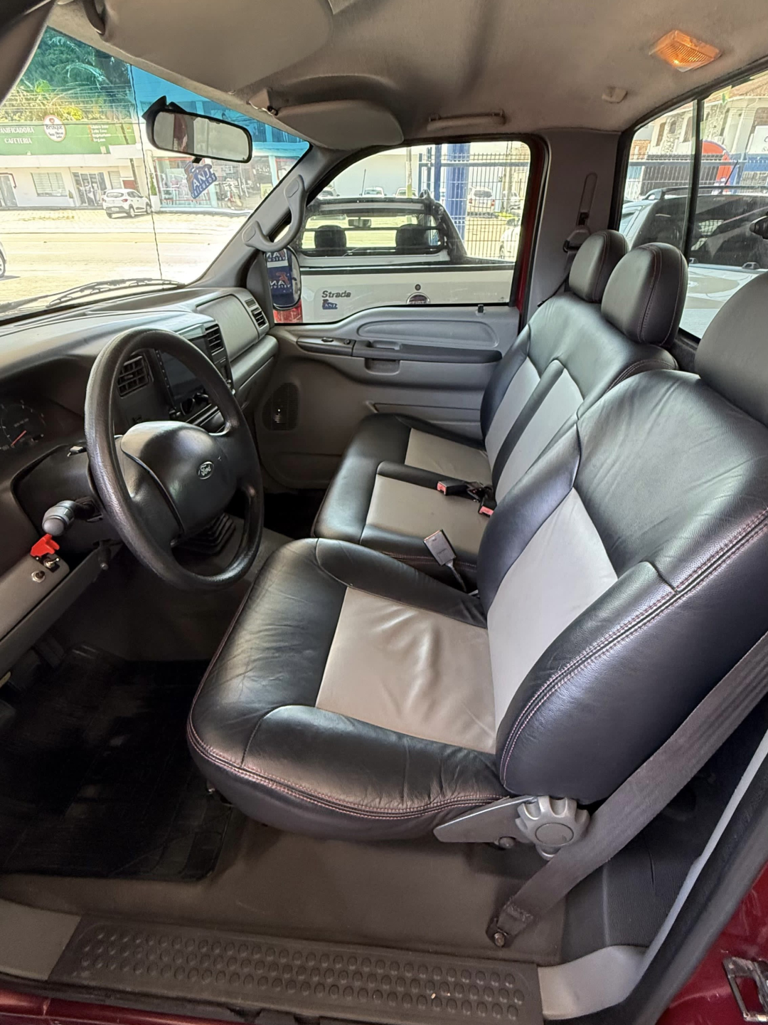 Foto número 619333 do veiculo