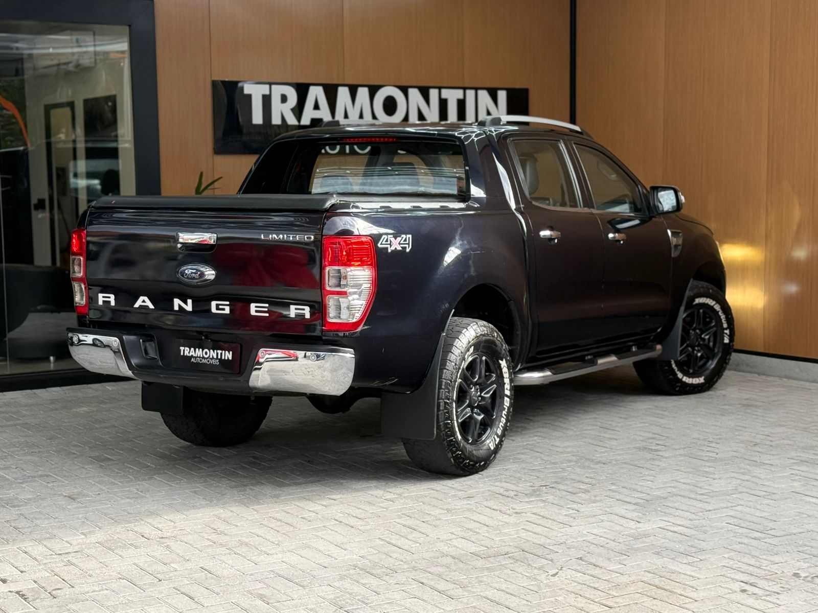 Foto número 609599 do veiculo