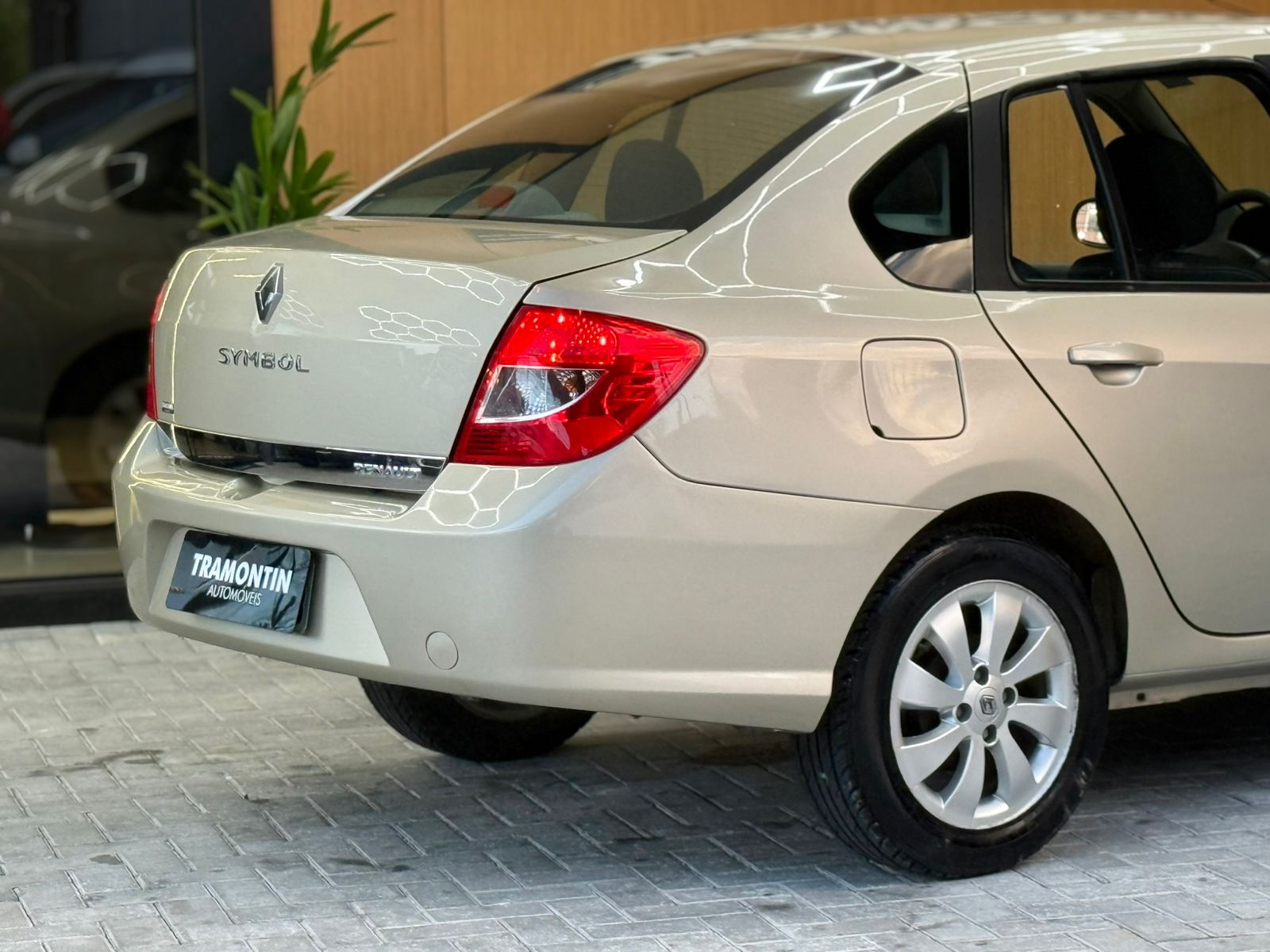 Foto número 630843 do veiculo