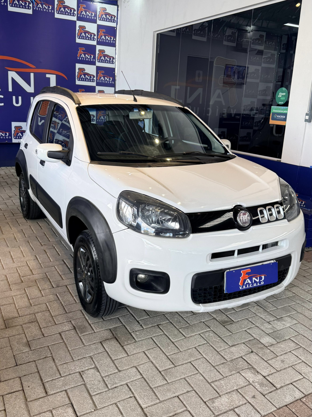 Foto número 619069 do veiculo