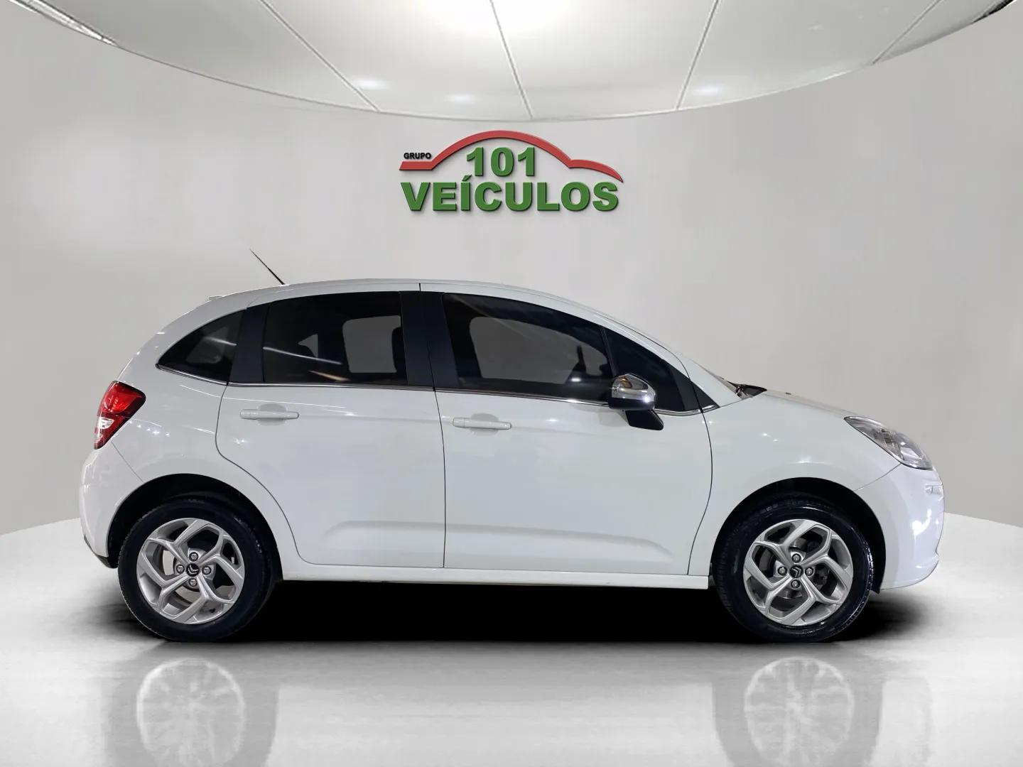 Foto número 612229 do veiculo