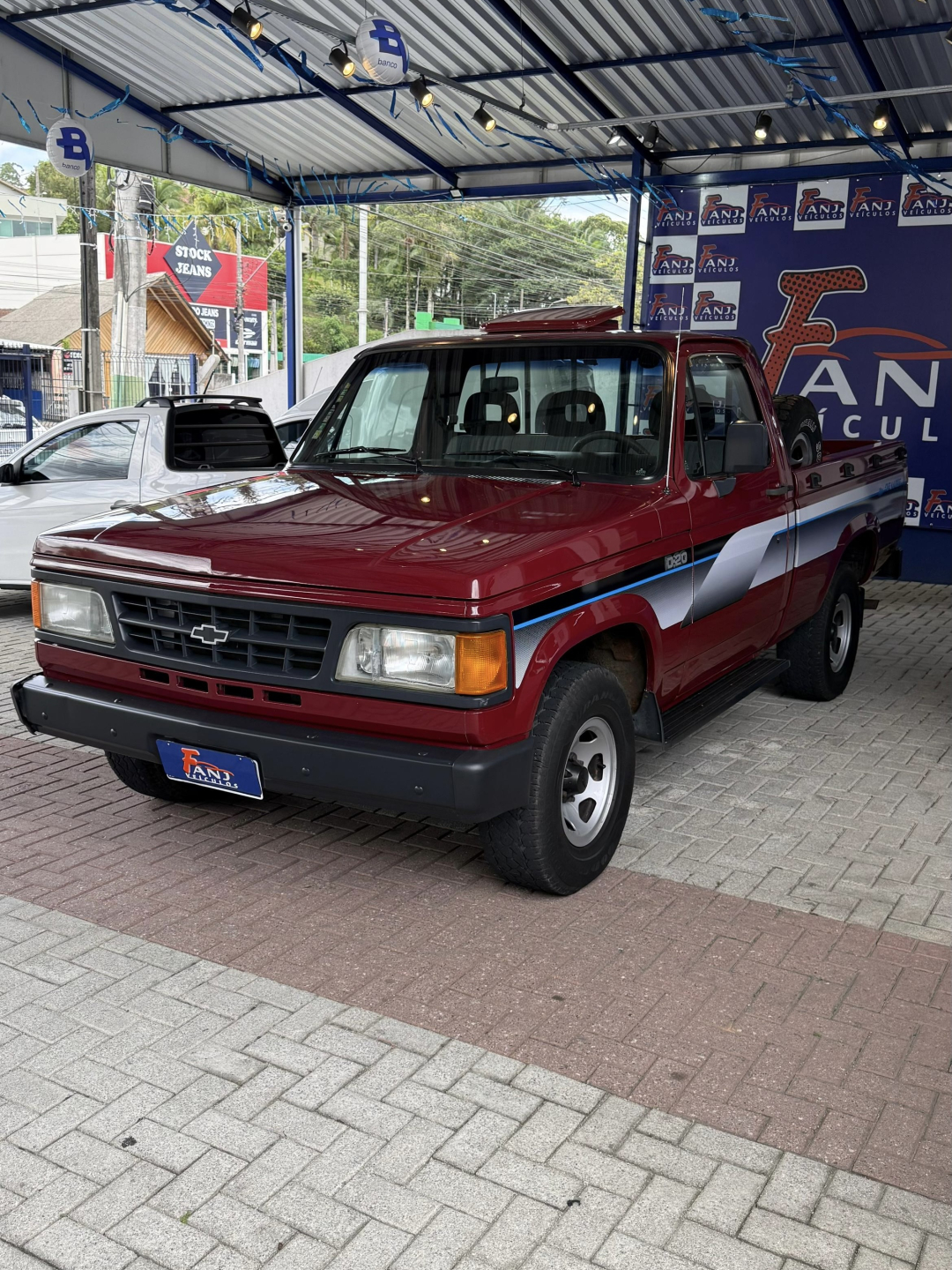 Foto número 626369 do veiculo