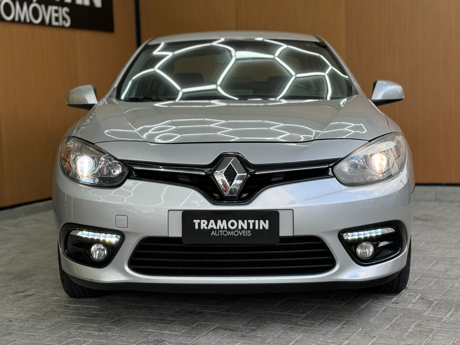 Foto número 609643 do veiculo