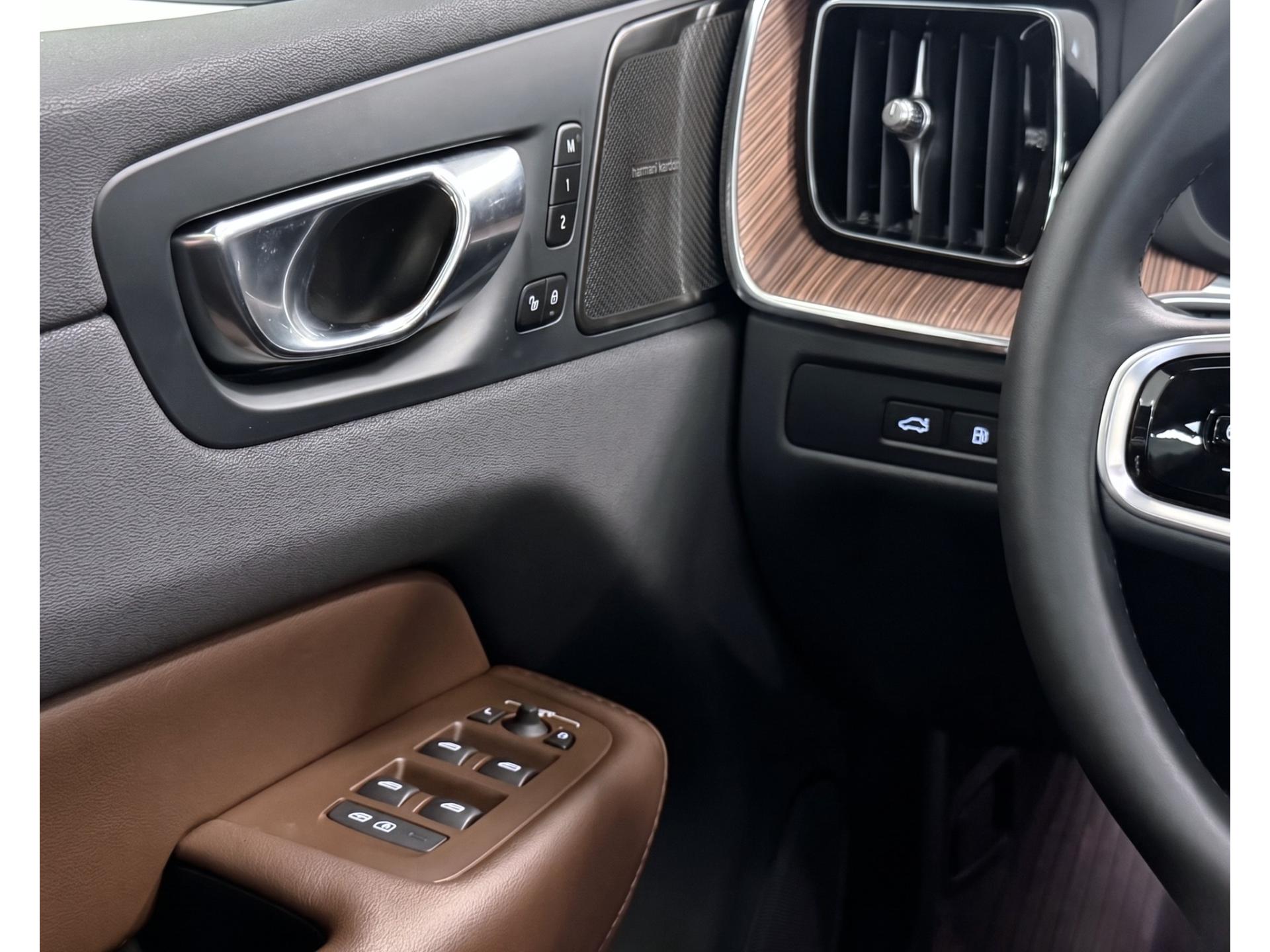 Foto número 632295 do veiculo