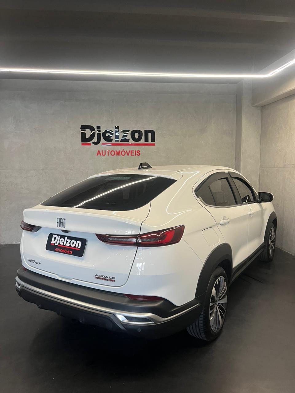 Foto número 616316 do veiculo