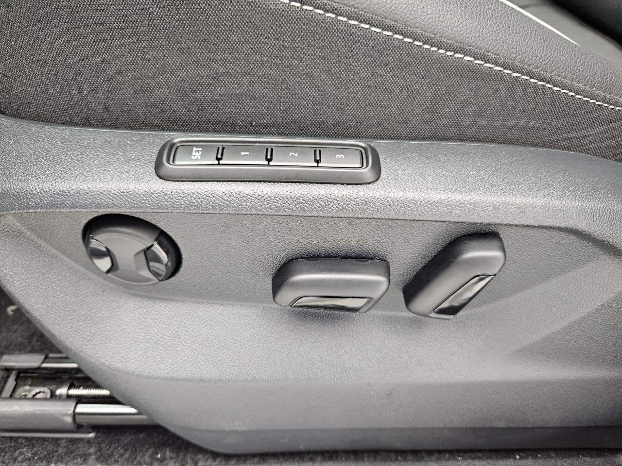 Foto número 597343 do veiculo