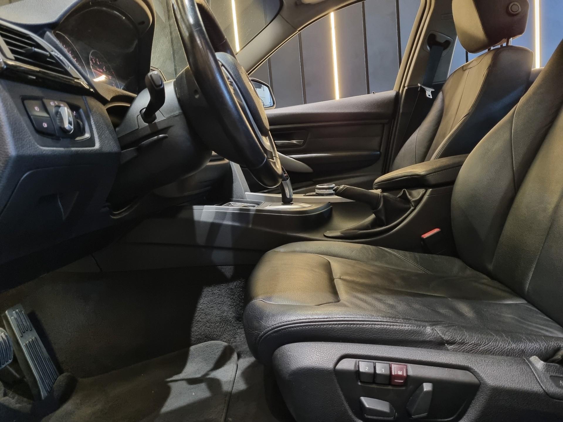 Foto número 600720 do veiculo