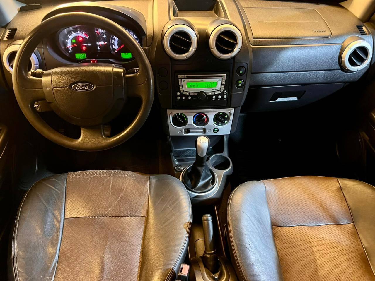 Foto número 617963 do veiculo