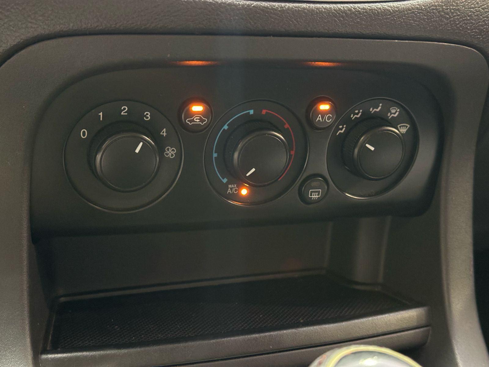 Foto número 611404 do veiculo