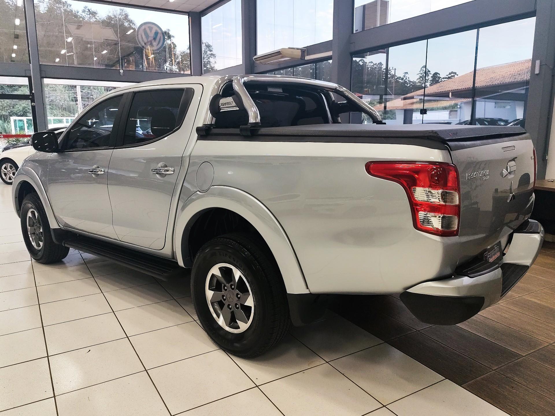 Foto número 631941 do veiculo