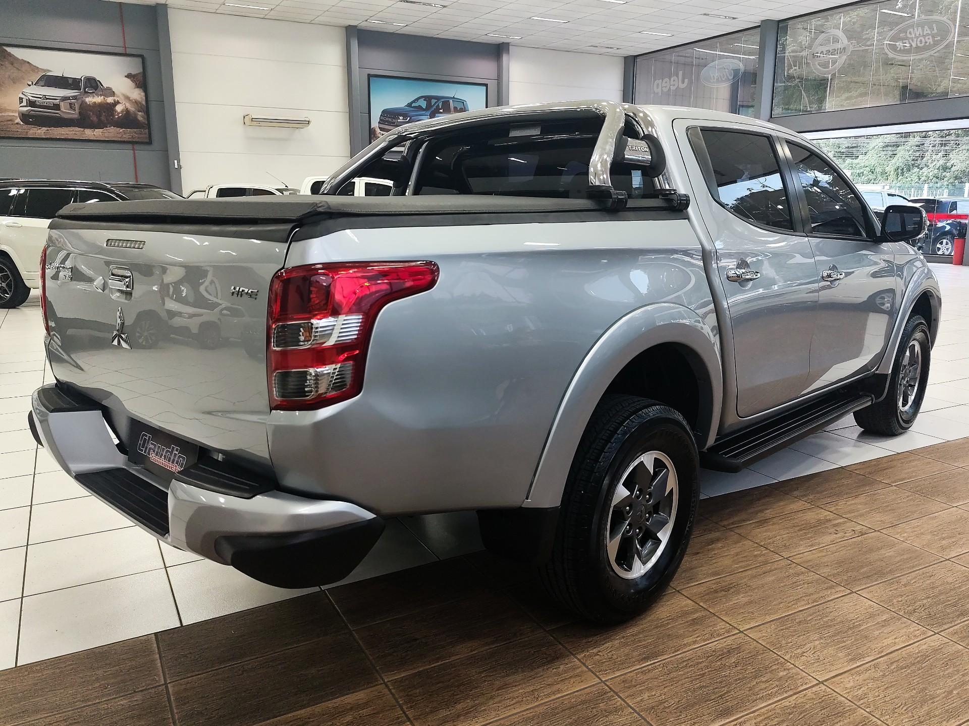 Foto número 631943 do veiculo