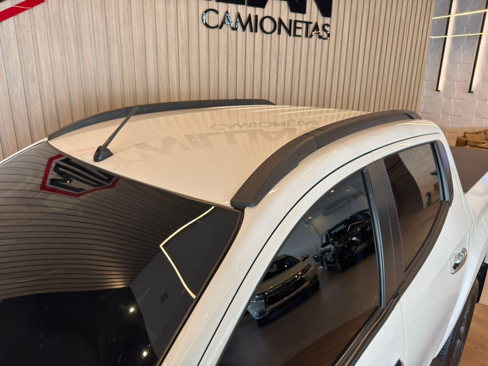 Foto número 607015 do veiculo