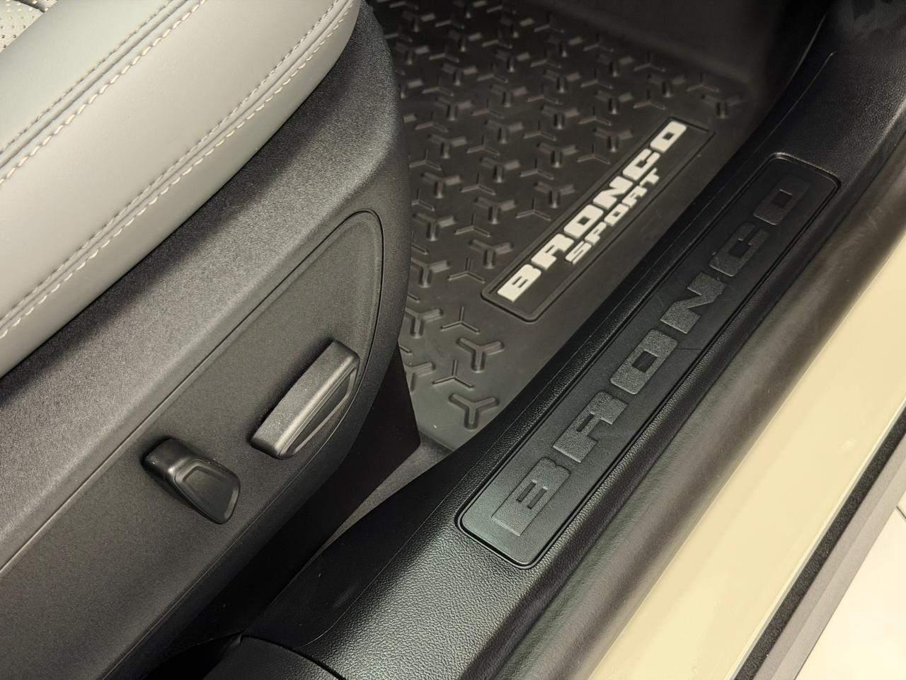 Foto número 615300 do veiculo