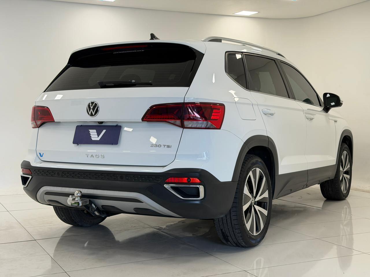 Foto número 593404 do veiculo